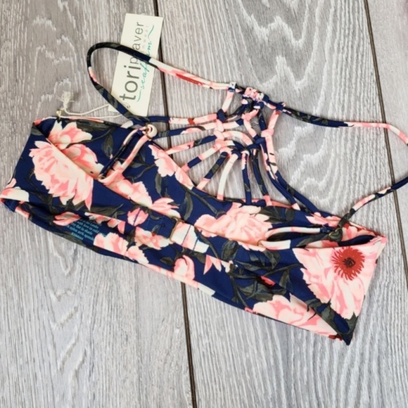 Tori Praver Bandeau Bikini Top High Macrame Neck: Medium - Picture 2 of 6